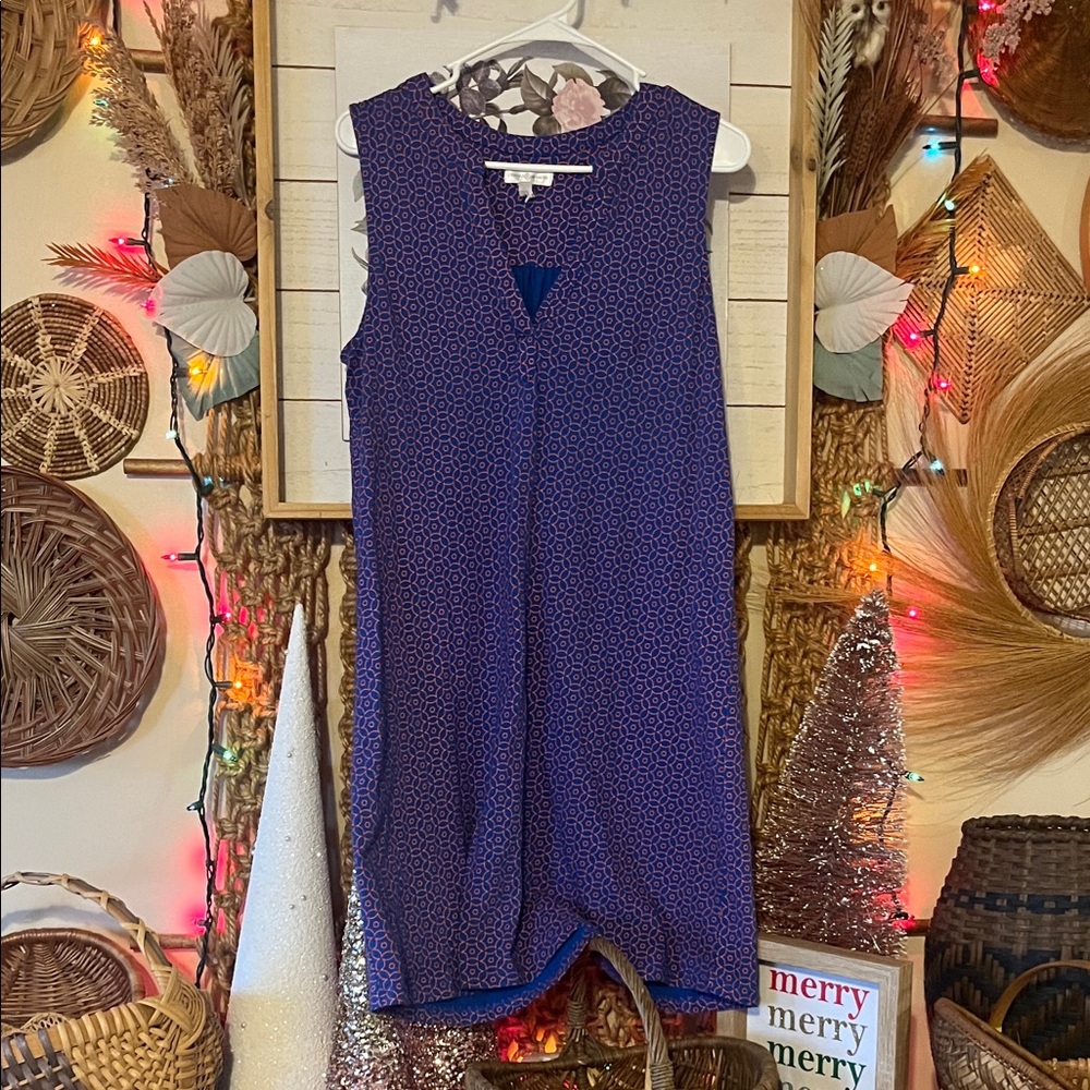 Stewart Simmons dress size medium